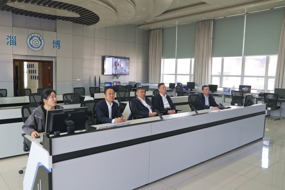 孙庆雷调研全市气象高质量发展工作
